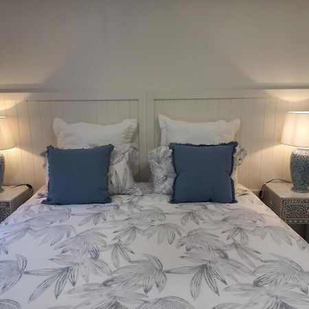 Noosa Buoys Hotel Tinbeerwah Екстериор снимка