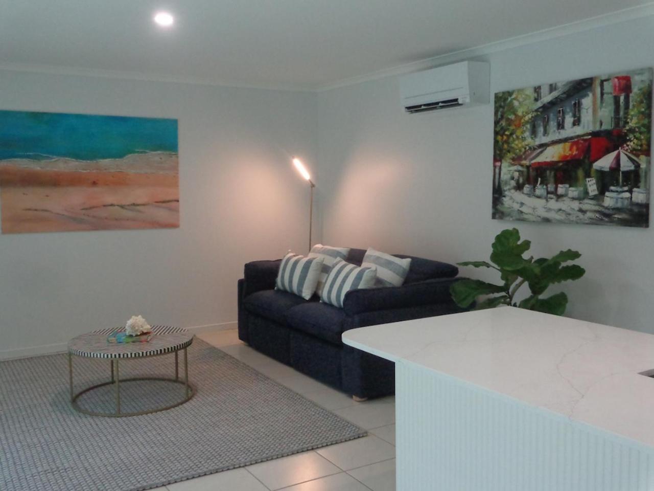 Noosa Buoys Hotel Tinbeerwah Екстериор снимка