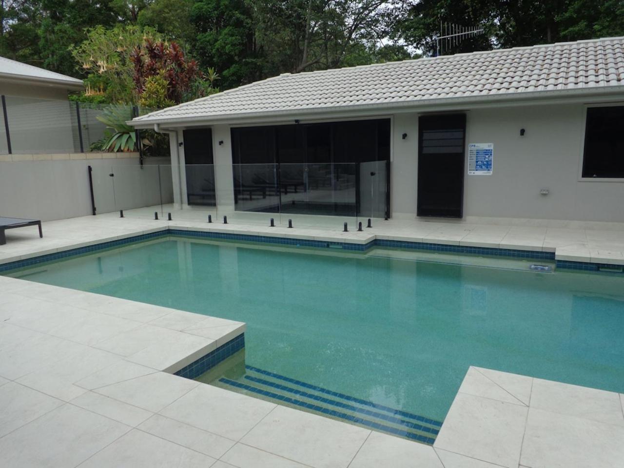 Noosa Buoys Hotel Tinbeerwah Екстериор снимка